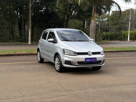 VOLKSWAGEN FOX 1.0 MI TRENDLINE 8V FLEX 4P MANUAL VOLKSWAGEN FOX 1.0 MI TRENDLINE 8V FLEX 4P MANUAL